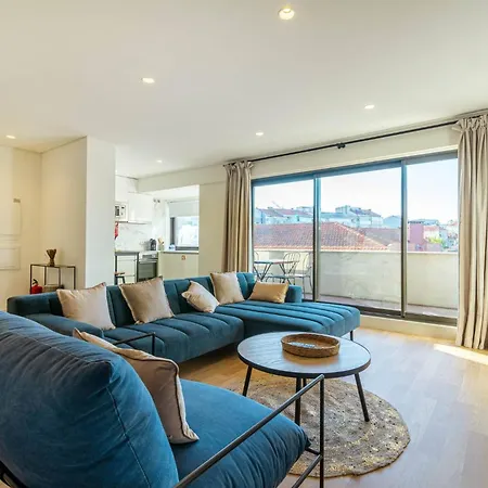 Апартаменты Large Terrace In Paraiso Iii Порту