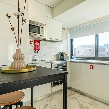 Large Terrace In Paraiso Iii Appartement Porto
