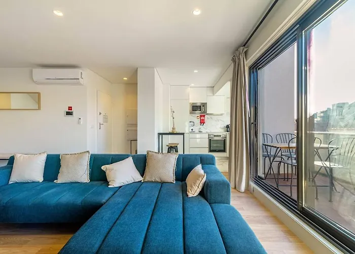 Large Terrace In Paraiso Iii *