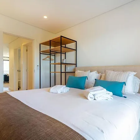 Large Terrace In Paraiso Iii * 포르투